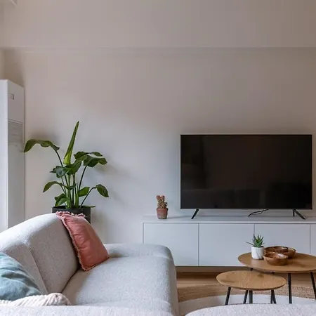 Stunning Fully Renovated In For 6 Persons Knokke-Heist